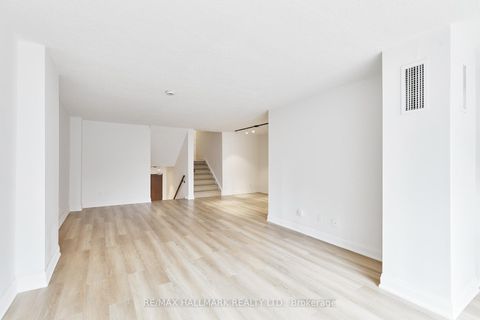 Photo 14 at 801 - 30 Church Street, Yonge Corridor, Toronto