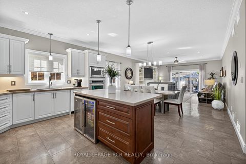 Photo 2 at 21 Corvinelli Drive, Brooklin, Whitby