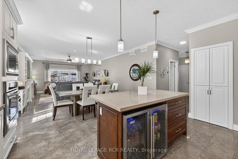 Photo 3 at 21 Corvinelli Drive, Brooklin, Whitby