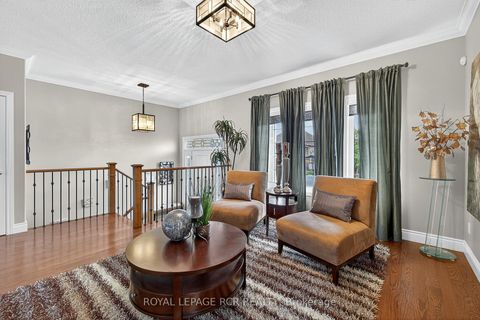 Photo 11 at 21 Corvinelli Drive, Brooklin, Whitby