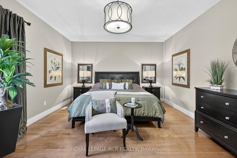 Photo 14 at 21 Corvinelli Drive, Brooklin, Whitby