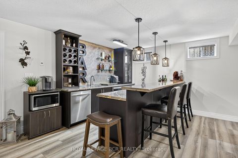 Photo 23 at 21 Corvinelli Drive, Brooklin, Whitby