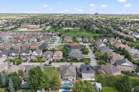 Photo 47 at 21 Corvinelli Drive, Brooklin, Whitby