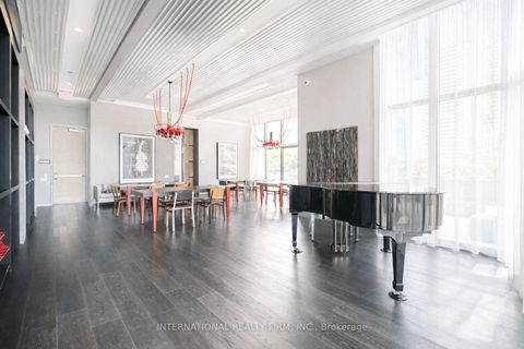 Photo 10 at 1909 - 5 St Joseph Street, Bay Street Corridor, Toronto