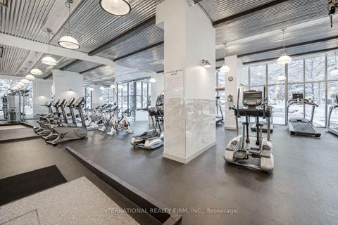 Photo 14 at 1909 - 5 St Joseph Street, Bay Street Corridor, Toronto