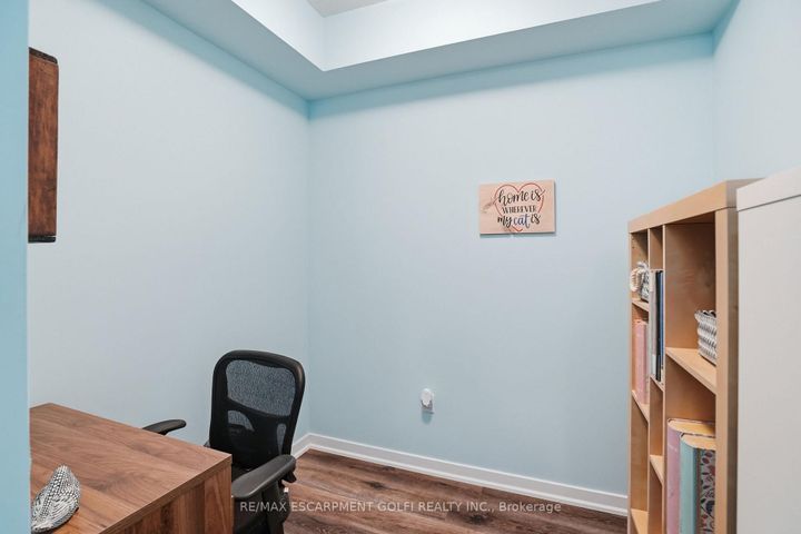 Photo 6 at 102 - 125 Shoreview Place, Lakeshore, Hamilton