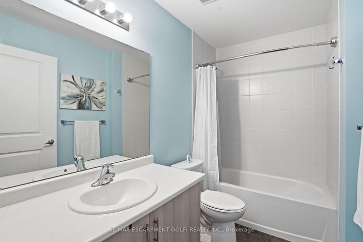 Photo 16 at 102 - 125 Shoreview Place, Lakeshore, Hamilton