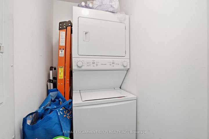 Photo 20 at 102 - 125 Shoreview Place, Lakeshore, Hamilton