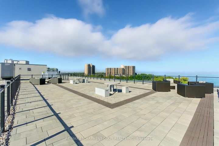 Photo 29 at 102 - 125 Shoreview Place, Lakeshore, Hamilton