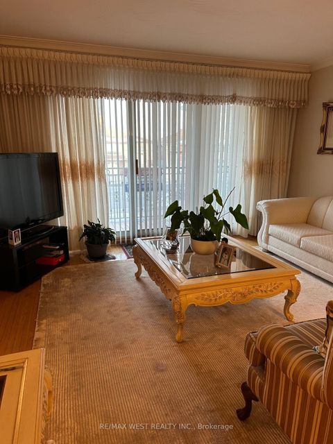 Photo 8 at 74 Elana Drive, Jane Heights, Toronto