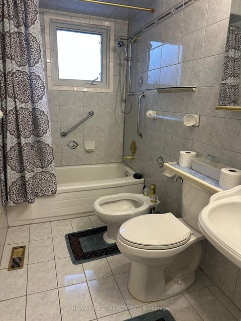 Photo 21 at 74 Elana Drive, Jane Heights, Toronto