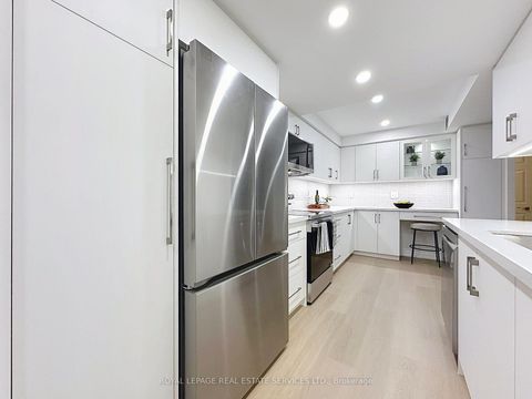 Photo 13 at 1008 - 95 La Rose Avenue, Humber Heights, Toronto