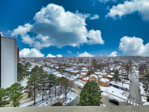 Photo 30 at 1008 - 95 La Rose Avenue, Humber Heights, Toronto