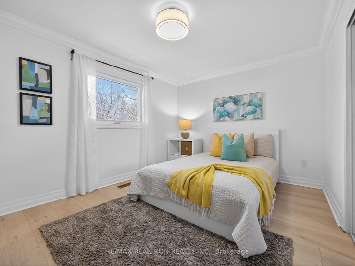 Photo 20 at 19 Shoreview Drive, West Hill, Toronto