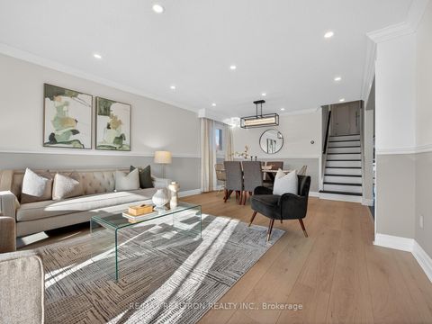 Photo 3 at 19 Shoreview Drive, West Hill, Toronto