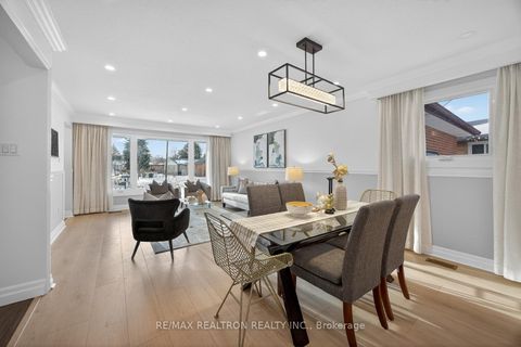 Photo 8 at 19 Shoreview Drive, West Hill, Toronto