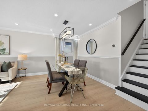 Photo 9 at 19 Shoreview Drive, West Hill, Toronto