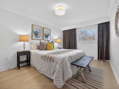 Photo 16 at 19 Shoreview Drive, West Hill, Toronto