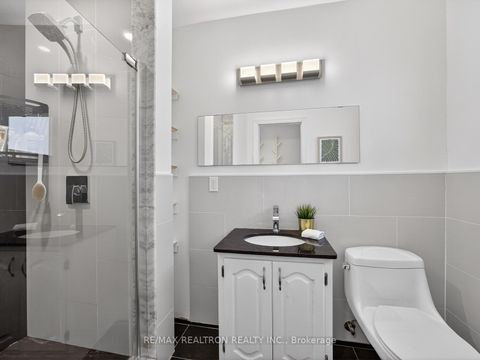 Photo 22 at 19 Shoreview Drive, West Hill, Toronto