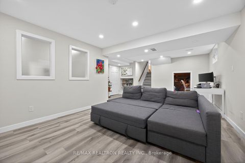 Photo 24 at 19 Shoreview Drive, West Hill, Toronto