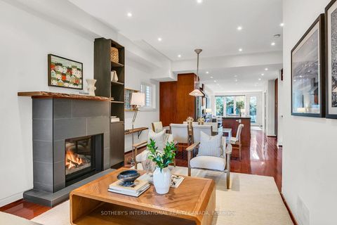 Photo 10 at 435 Ontario Street, Moss Park, Toronto