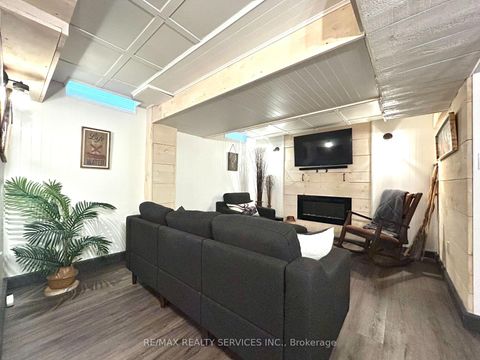 Photo 35 at 1 Milligan Street, Newcastle, Clarington