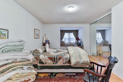Photo 15 at 238 George Street, Moss Park, Toronto