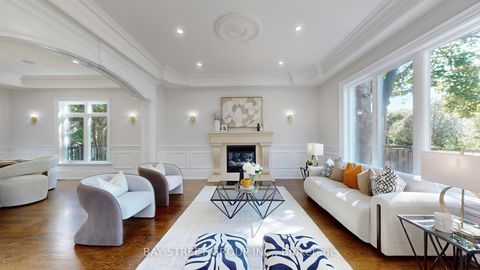 Photo 5 at 112 Centre Avenue, Newtonbrook East, Toronto