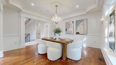 Photo 8 at 112 Centre Avenue, Newtonbrook East, Toronto