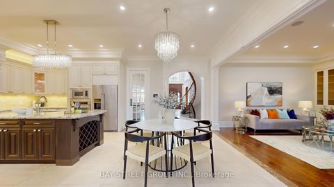 Photo 17 at 112 Centre Avenue, Newtonbrook East, Toronto