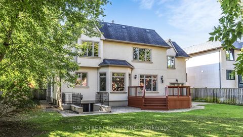 Photo 48 at 112 Centre Avenue, Newtonbrook East, Toronto