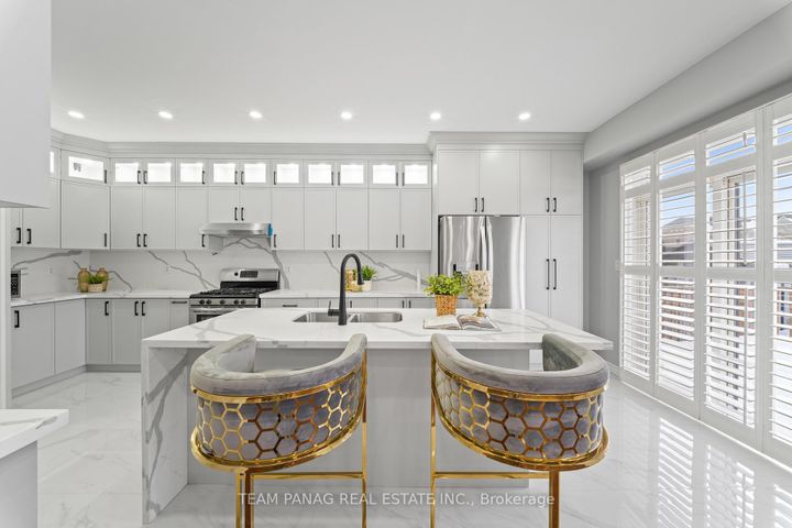 Photo 10 at 470 Father Tobin Road, Wellington, Brampton