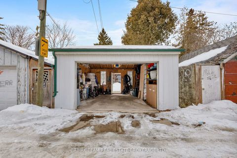 Photo 44 at 59 Parkway Avenue, Roncesvalles, Toronto