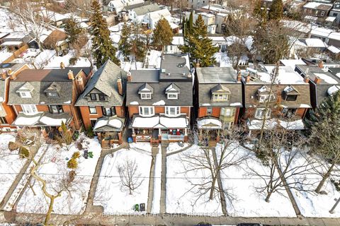 Photo 46 at 59 Parkway Avenue, Roncesvalles, Toronto
