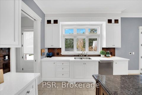 Photo 14 at 20 Jackson Street, Maple, Vaughan