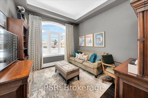 Photo 17 at 20 Jackson Street, Maple, Vaughan