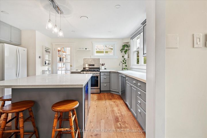 Photo 11 at 6295 Guelph Line, Rural Burlington, Burlington