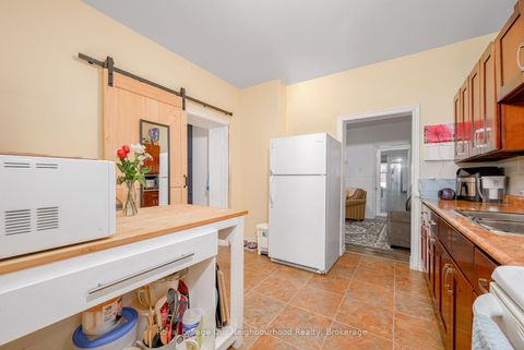 Photo 26 at 37 Elgin Street E, O'Neill, Oshawa