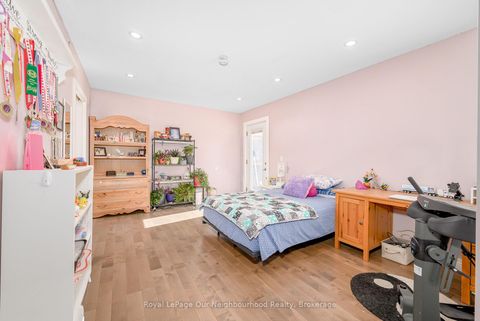 Photo 33 at 37 Elgin Street E, O'Neill, Oshawa