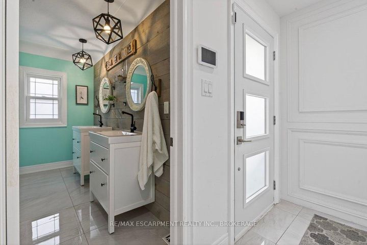 Photo 4 at 258 Sanatorium Road, Westcliffe, Hamilton