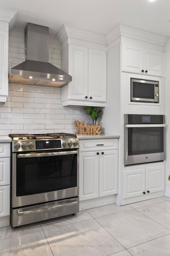 Photo 15 at 258 Sanatorium Road, Westcliffe, Hamilton