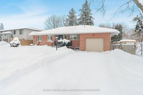 Photo 0 at 15 Davidson Street, Wellington, Barrie