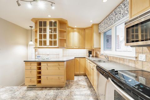 Photo 5 at 15 Davidson Street, Wellington, Barrie