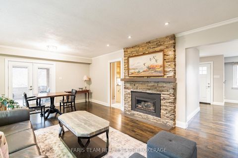 Photo 11 at 15 Davidson Street, Wellington, Barrie