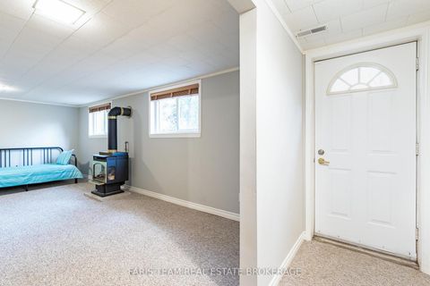 Photo 17 at 15 Davidson Street, Wellington, Barrie