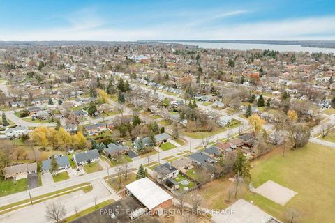 Photo 35 at 15 Davidson Street, Wellington, Barrie