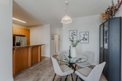 Photo 9 at 601 - 1135 Royal York Road, Humber Valley, Toronto