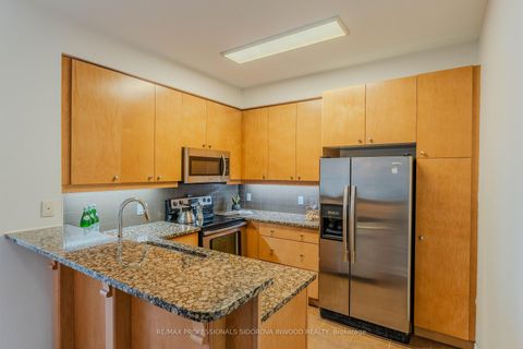 Photo 11 at 601 - 1135 Royal York Road, Humber Valley, Toronto