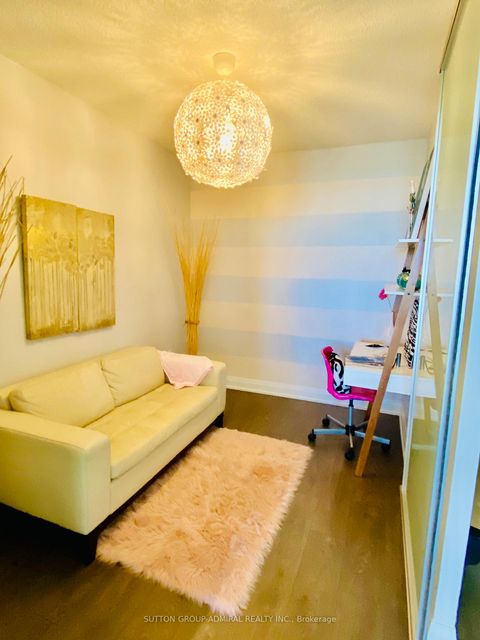 Photo 7 at 1611 - 9 Valhalla Inn Road, Etobicoke West Mall, Toronto