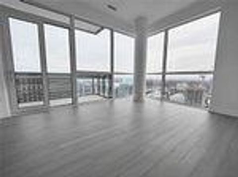 Photo 3 at 3903 - 39 Roehampton Avenue, Mount Pleasant West, Toronto